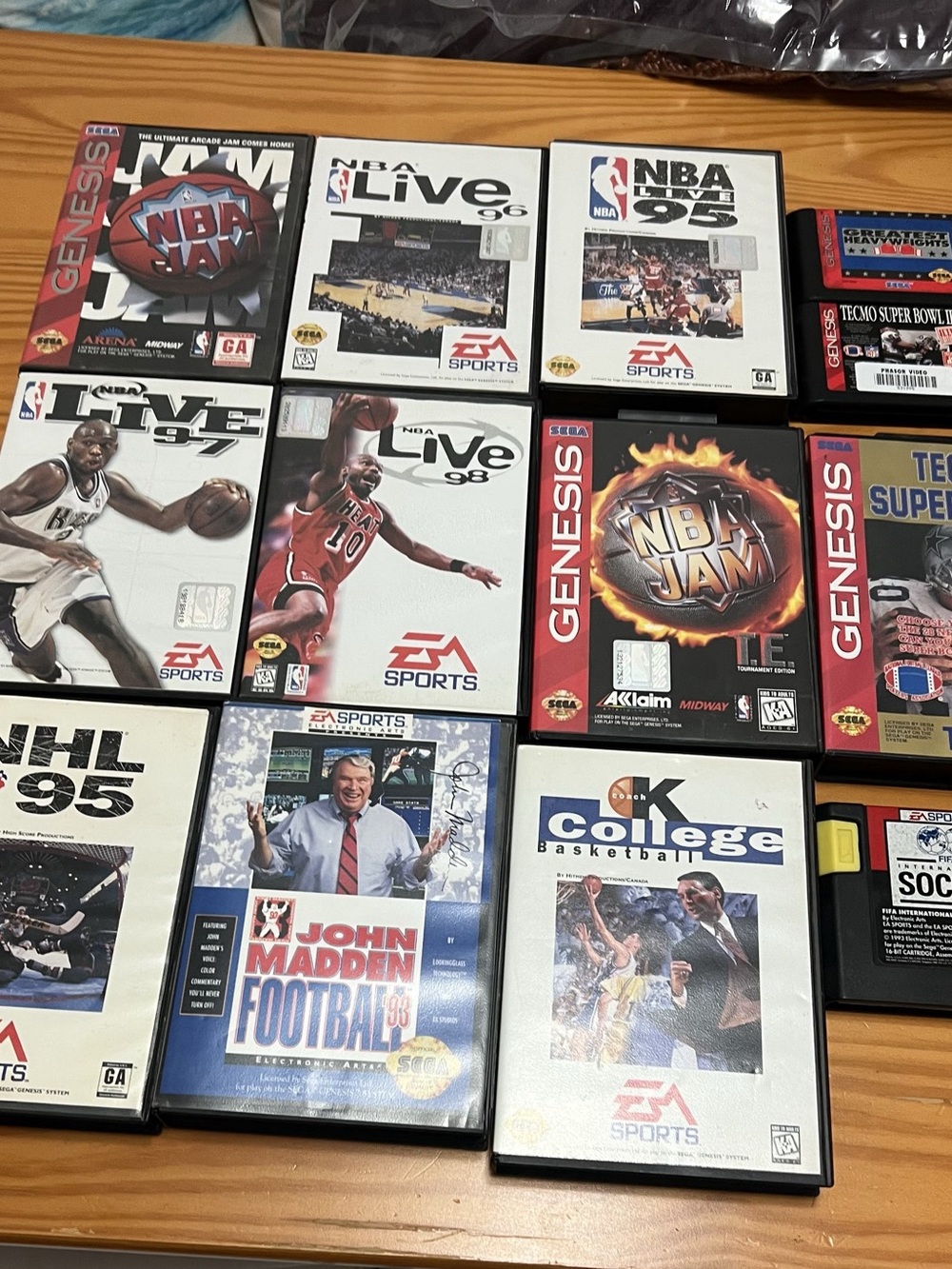 EA Sports Retro Sports Video Game Lot NBA NHL Football Soccer